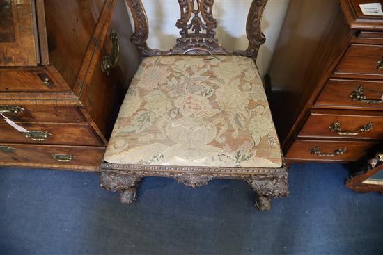 A George III Irish mahogany dining chair, W.2ft 1in. H.3ft 1.5in.